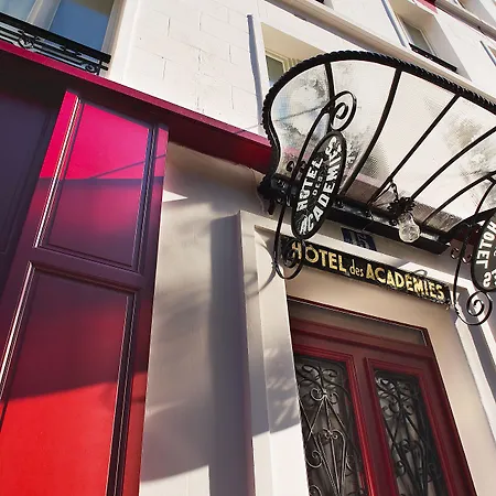 Des Academies Et Des Arts ホテル