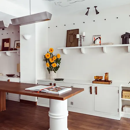 Des Academies Et Des Arts Hotel