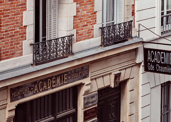 فندق Des Academies Et Des Arts باريس
