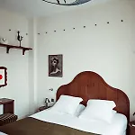 Hotel Des Académies Et Des Arts
