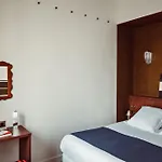 Hotel Des Académies Et Des Arts Parigi