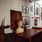 Des Académies Et Des Arts