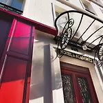 Des Académies Et Des Arts Hotel