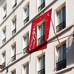 Des Académies Et Des Arts Hotel 4*
